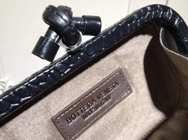 Bottega Veneta Knot in Black Crocodile