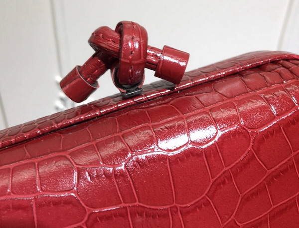 Bottega Veneta Knot in Red Crocodile