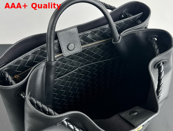 Bottega Veneta Large Andiamo Bag in Black Silky Calf Leather Replica