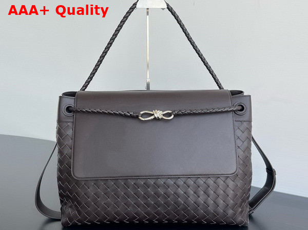 Bottega Veneta Large Andiamo Messenger Bag in Fondant Intrecciato Leather Replica