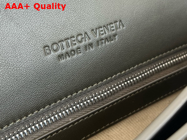 Bottega Veneta Large Andiamo Messenger Bag in Kaki Intrecciato Leather Replica