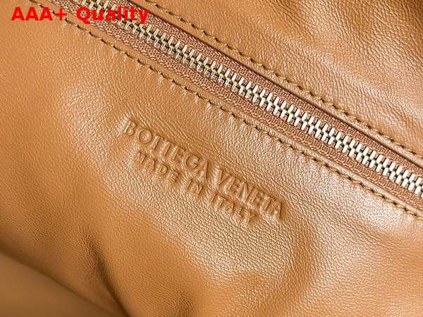 Bottega Veneta Large BV Jodie Bag in Tan Intrecciato Lambskin Replica