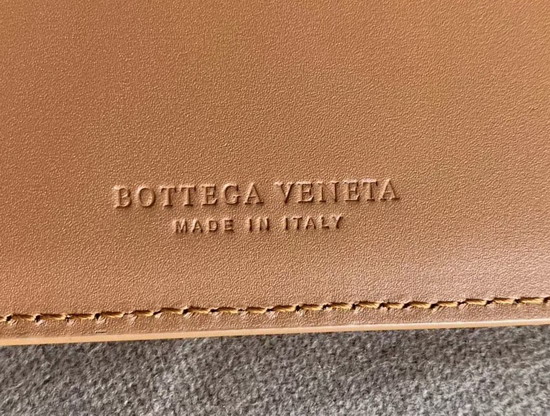 Bottega Veneta Large Card Case in Brown Nappa Lambskin