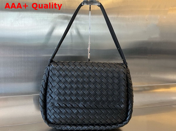 Bottega Veneta Large Cobble Messenger in Black Replica