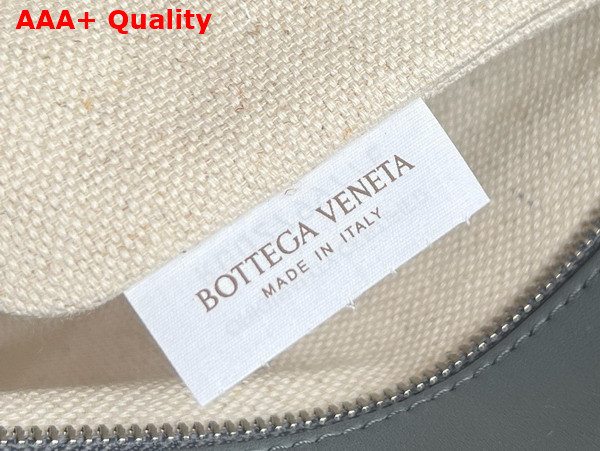 Bottega Veneta Large Cobble Messenger in Thunder Replica