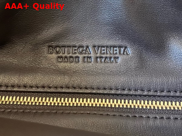 Bottega Veneta Large Gemelli Shoulder Bag in Fondant Intrecciato Leather Replica