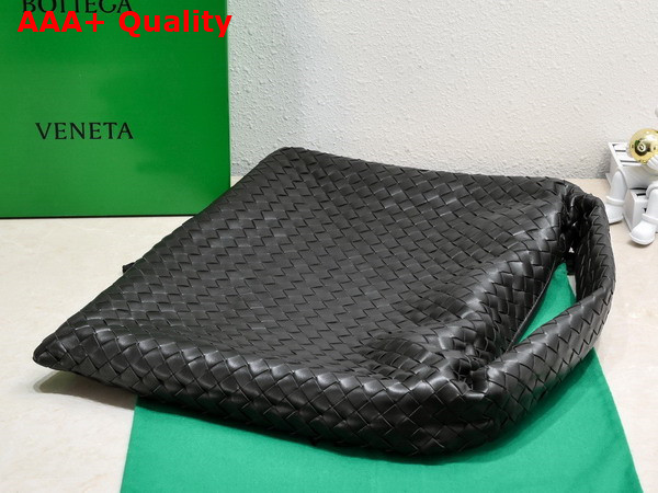 Bottega Veneta Large Hop Bag in Fondant Intrecciato Calfskin Leather Replica