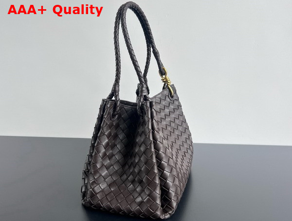 Bottega Veneta Large Parachute Shoulder Bag in Fondant Supple Intrecciato Leather Replica