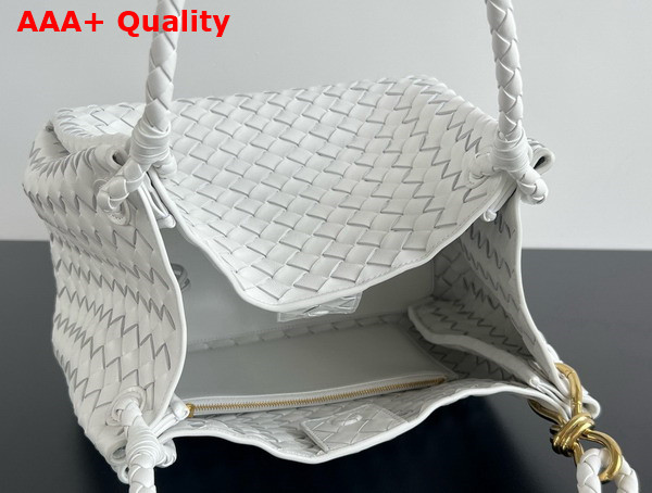 Bottega Veneta Large Parachute Shoulder Bag in White Supple Intrecciato Leather Replica