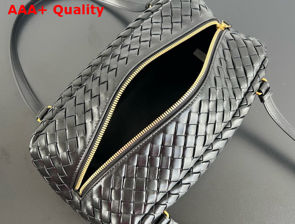 Bottega Veneta Lets Go Shoulder Bag with Elongated Foldable Shape in Black Padded Intrecciato Leather Replica