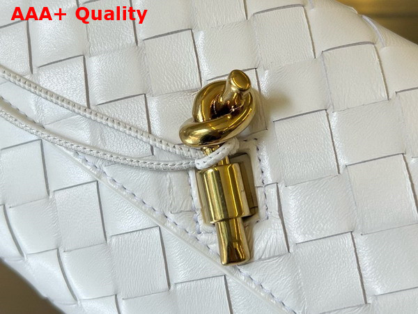 Bottega Veneta Long Clutch Andiamo with Handle White Intrecciato Leather Replica