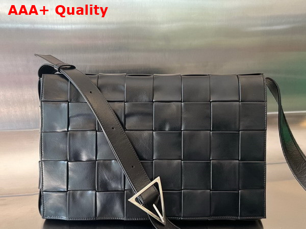 Bottega Veneta Maxi Cassette in Black Intreccio Leather Replica