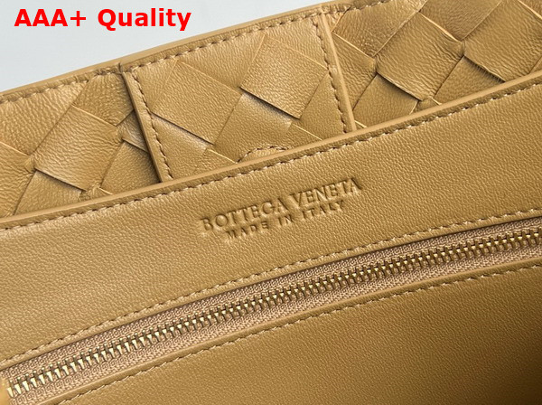 Bottega Veneta Medium Andiamo Dark Praline Intrecciato Leather Top Handle Bag Replica