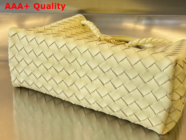 Bottega Veneta Medium Andiamo Ice Cream Intrecciato Leather Replica