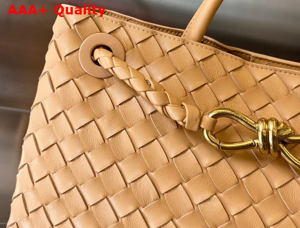 Bottega Veneta Medium Andiamo Top Handle Bag in Beige Intrecciato Leather Replica