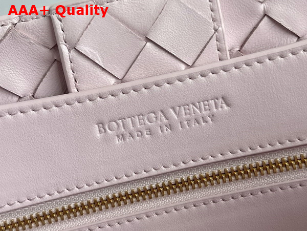 Bottega Veneta Medium Andiamo Top Handle Bag in Bliss Washed Intrecciato Leather Replica