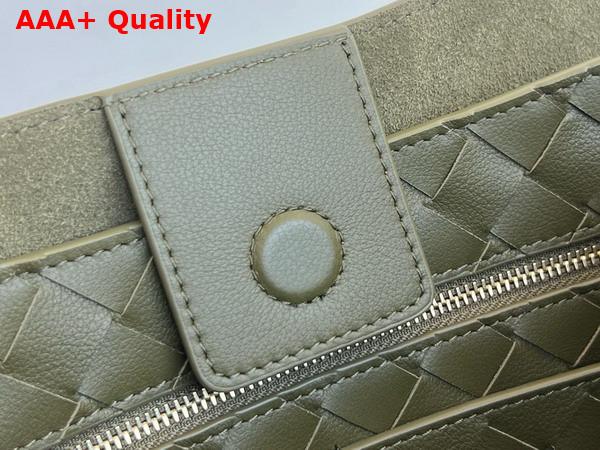 Bottega Veneta Medium Andiamo Top Handle Bag in Olive Oil Silky Calf Leather Replica