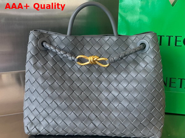 Bottega Veneta Medium Andiamo Top Handle Bag in Thunder Intrecciato Leather Replica