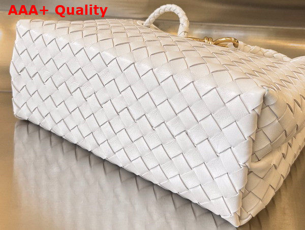 Bottega Veneta Medium Andiamo White Intrecciato Leather Replica