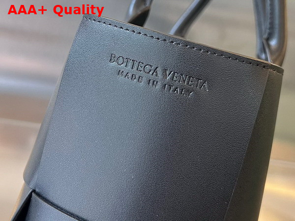 Bottega Veneta Medium Arco Tote Bag Black Intrecciato Leather Replica