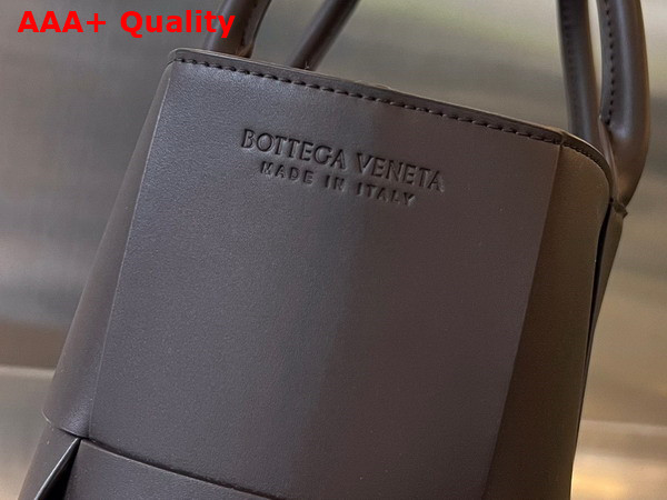 Bottega Veneta Medium Arco Tote Bag Fondant Intrecciato Leather Replica