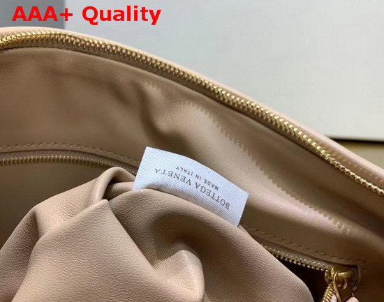 Bottega Veneta Medium BV Jodie Hobo Bag in Cipria Woven Leather Replica