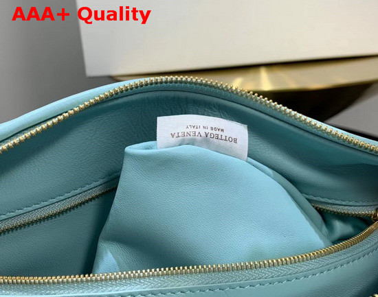 Bottega Veneta Medium BV Jodie Hobo Bag in Turquoise Woven Leather Replica