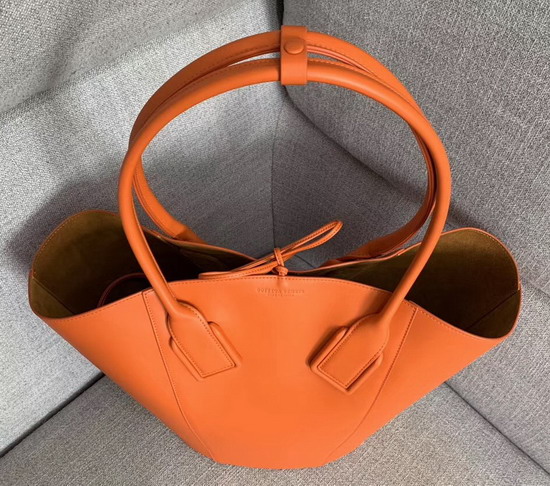 Bottega Veneta Medium Basket Tote in Burned Orange French Calfskin