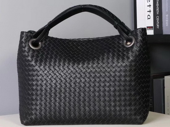 Bottega Veneta Medium Carda Bag in Black Nappa Leather