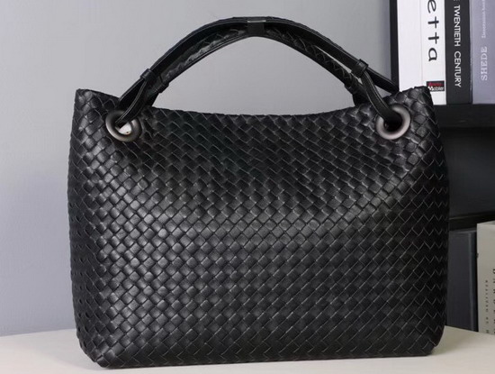 Bottega Veneta Medium Carda Bag in Black Nappa Leather