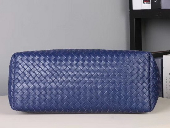 Bottega Veneta Medium Carda Bag in Blue Nappa Leather