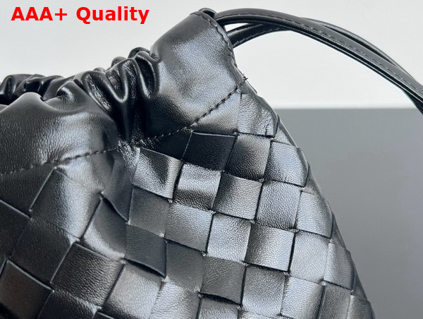 Bottega Veneta Medium Dustbag Black Intrecciato Calfskin Leather Replica