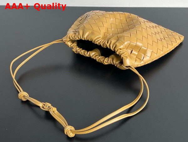 Bottega Veneta Medium Dustbag Dark Praline Intrecciato Calfskin Leather Replica