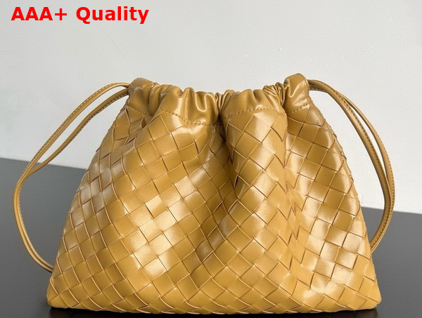 Bottega Veneta Medium Dustbag Dark Praline Intrecciato Calfskin Leather Replica