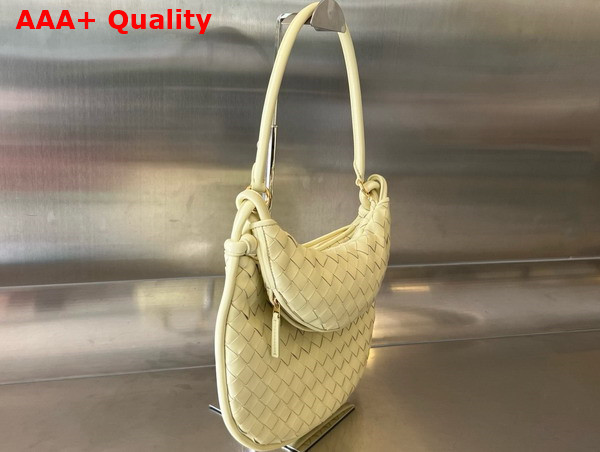 Bottega Veneta Medium Gemelli Shoulder Bag in Ice Cream Intrecciato Leather Replica