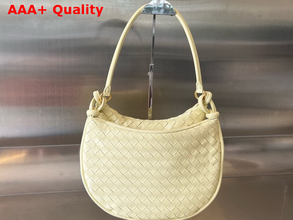 Bottega Veneta Medium Gemelli Shoulder Bag in Ice Cream Intrecciato Leather Replica