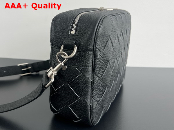 Bottega Veneta Medium Intrecciato Camera Bag in Black Intrecciato Grained Leather Replica