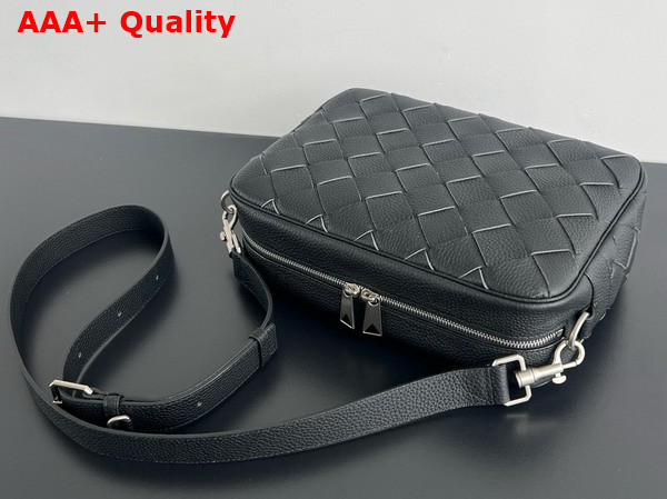 Bottega Veneta Medium Intrecciato Camera Bag in Black Intrecciato Grained Leather Replica