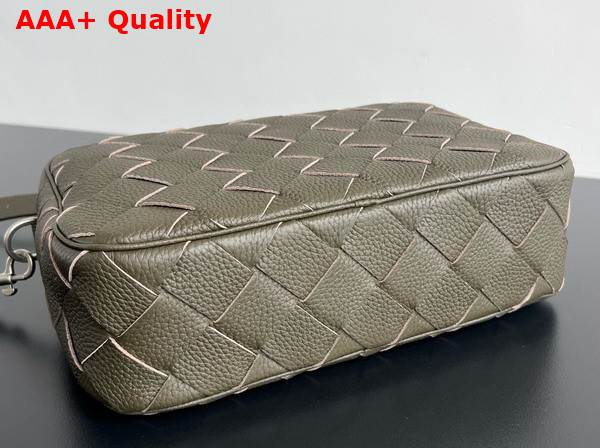 Bottega Veneta Medium Intrecciato Camera Bag in Kaki Intrecciato Grained Leather Replica