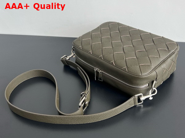 Bottega Veneta Medium Intrecciato Camera Bag in Kaki Intrecciato Grained Leather Replica