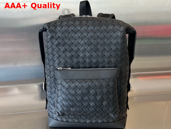 Bottega Veneta Medium Intrecciato Leather Backpack in Black Replica