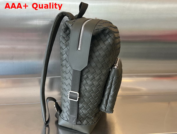 Bottega Veneta Medium Intrecciato Leather Backpack in Camping Replica