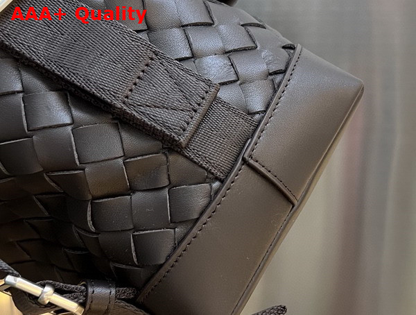 Bottega Veneta Medium Intrecciato Leather Backpack in Fondant Replica