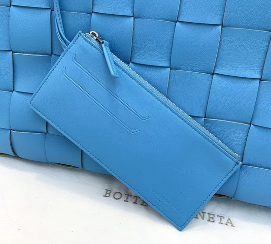 Bottega Veneta Medium Tote Bag in Light Blue Maxi Intreccio