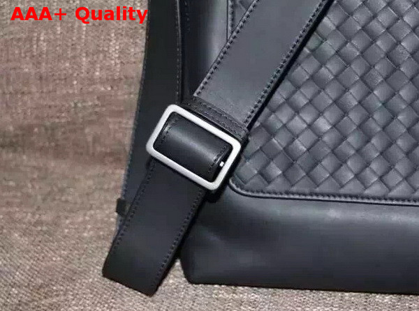 Bottega Veneta Messenger Bag in Black Replica