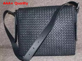 Bottega Veneta Messenger Bag in Nero Intrecciato Nappa Replica