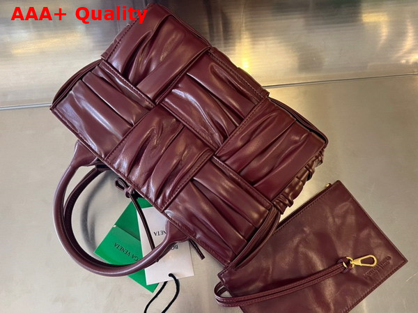 Bottega Veneta Mini Arco Tote Bag in Burgundy Foulard Intreccio Leather Replica