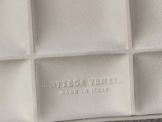 Bottega Veneta Mini Bag in Bianco Padded Nappa