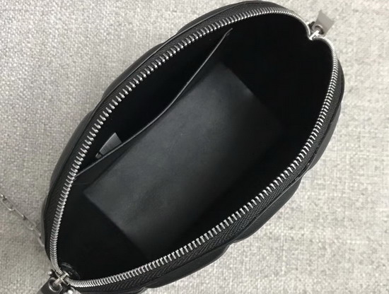 Bottega Veneta Mini Bag in Nero Padded Nappa