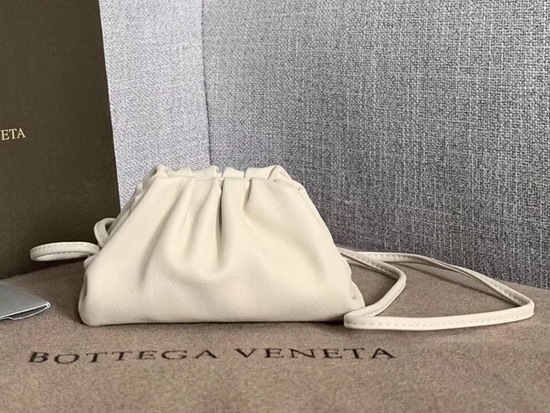 Bottega Veneta Mini Coin Purse in Beige Butter Calf Leather